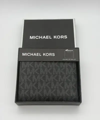 Michael Kors Cooper Wallet