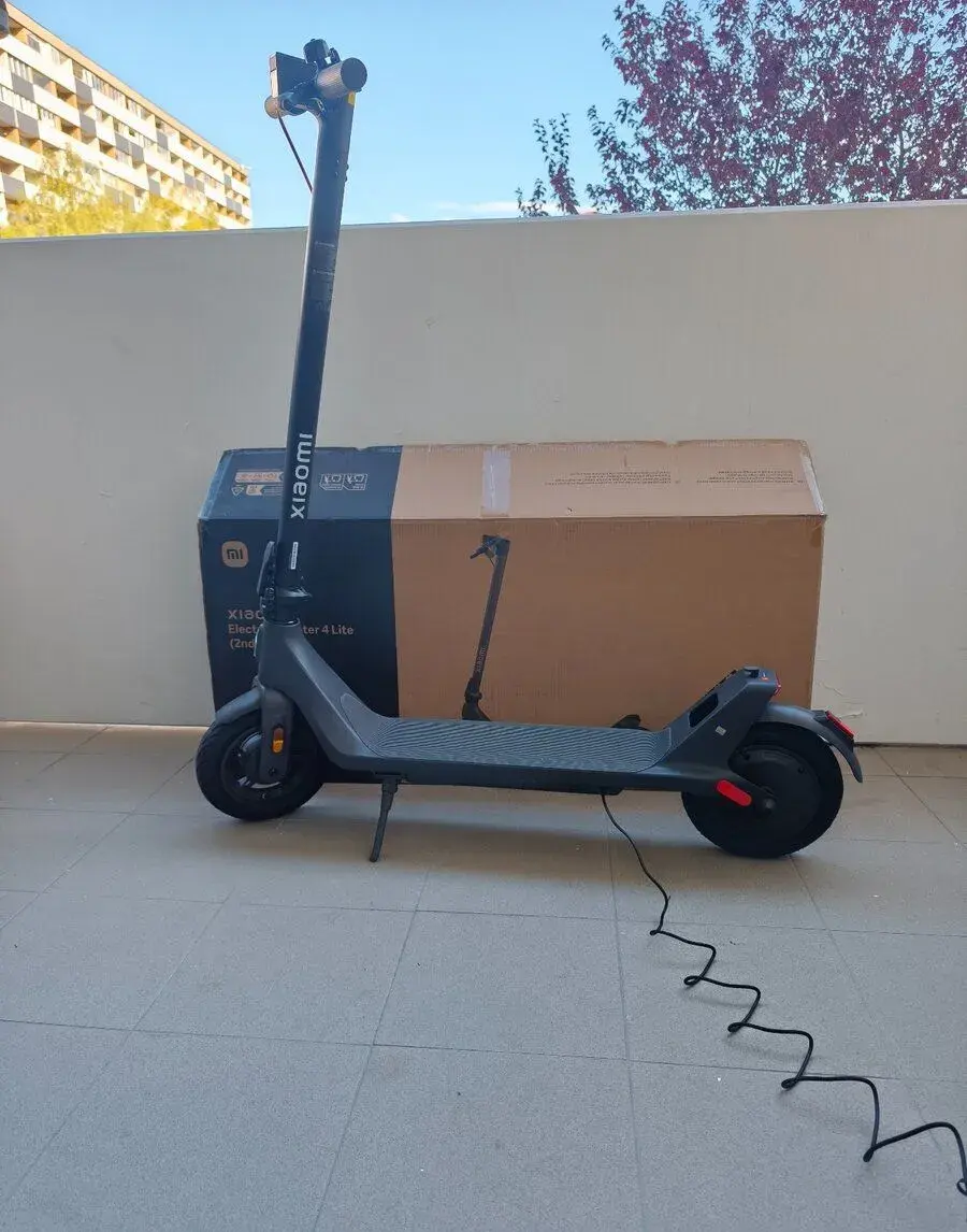 Xiaomi Electric Scooter 4 Lite (2nd Gen)