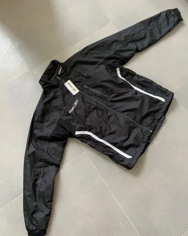Nová športová/ hokejová súprava Reebok