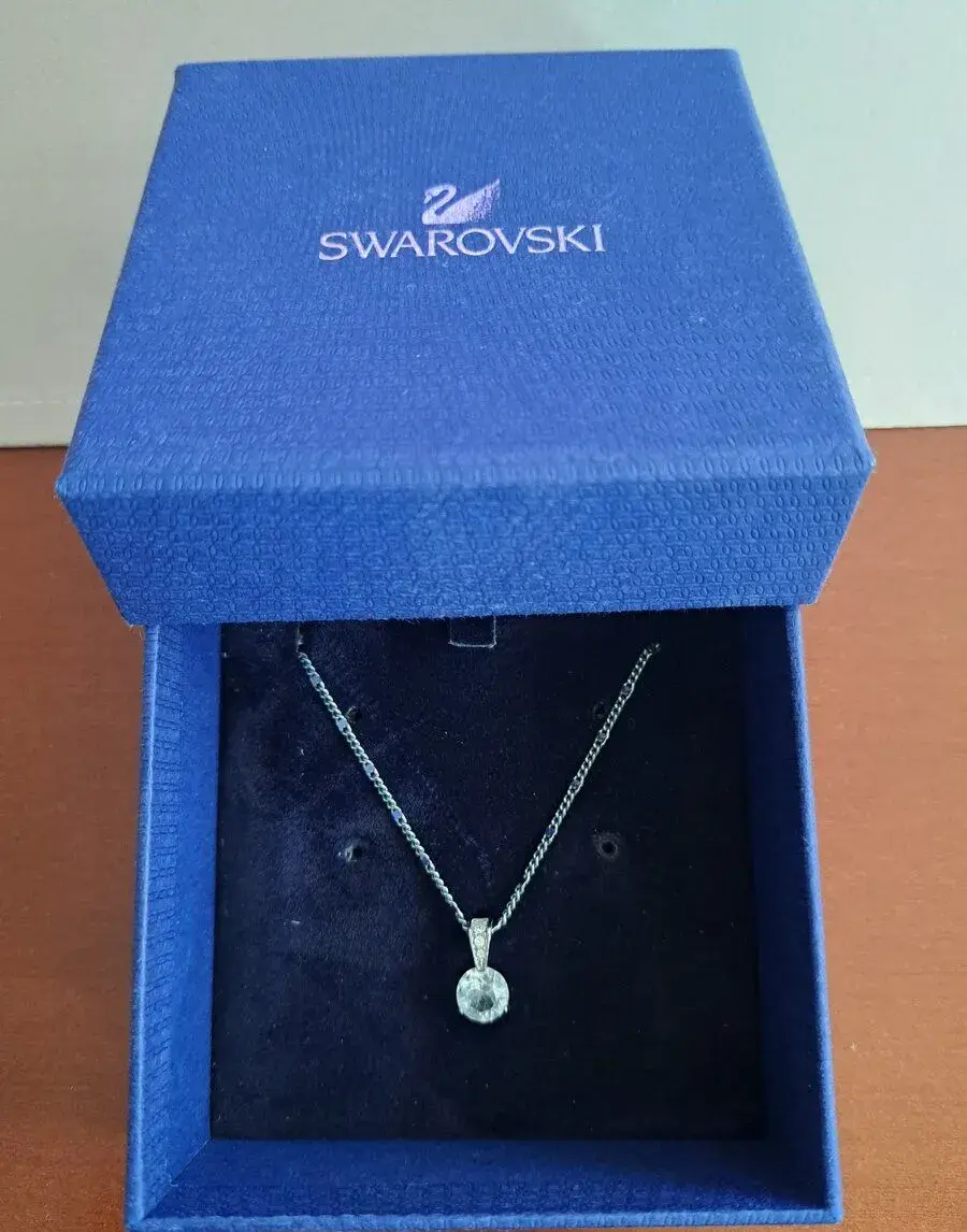 SWAROVSKI retiazka s príveskom