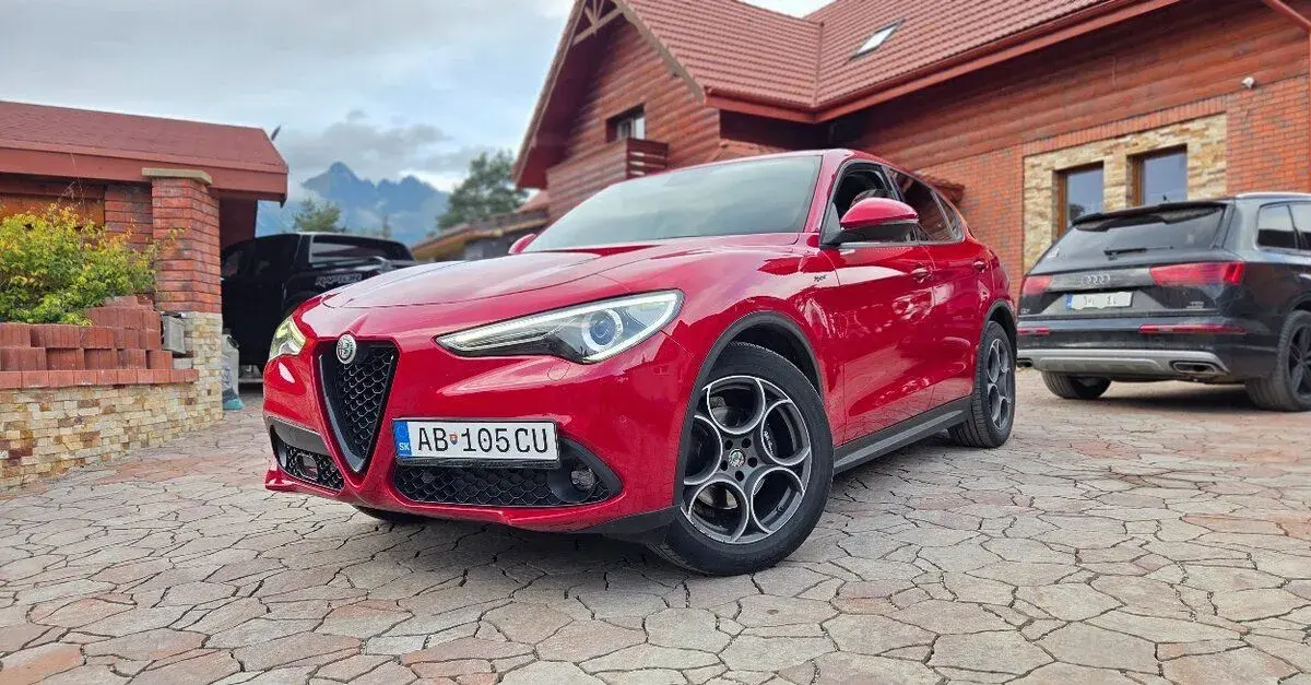 Alfa Romeo Stelvio – 2021, 113 000 km