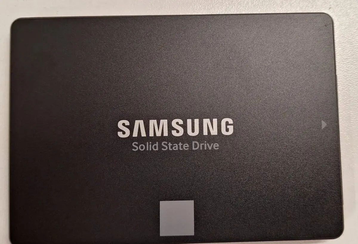 SSD Samsung 860 EVO 1 TB – 2,5” SATA