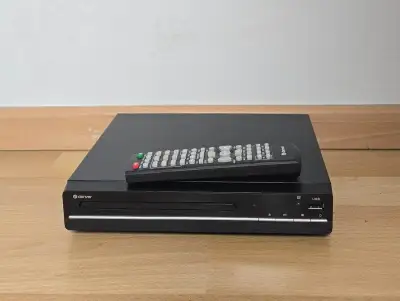 Denver DVH-7787MK2 / DVD prehrávač / USB