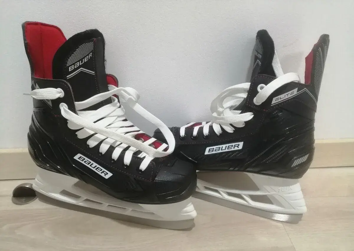 BAUER