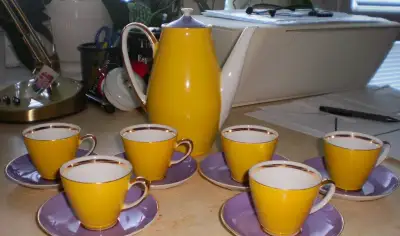 MOCCA /KÁVOVÝ/ RETRO SERVIS ANDREA