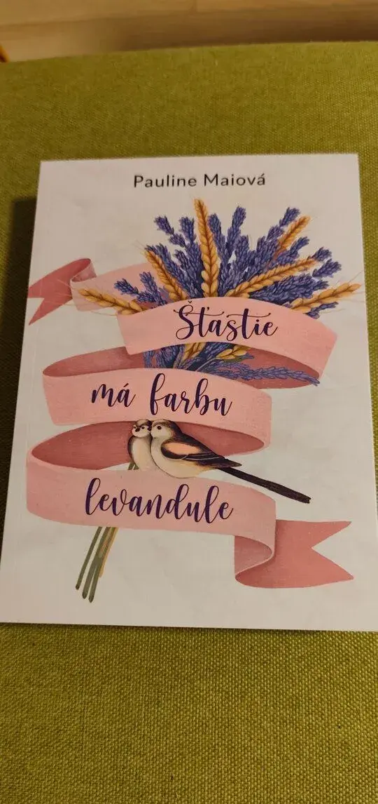 Kniha Šťastie má farbu levandule