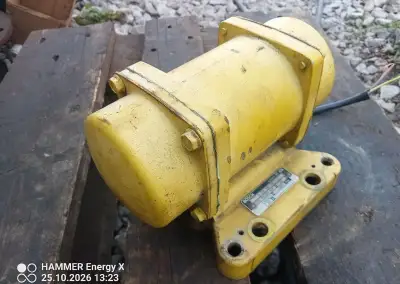 Vibračný motor 150W
