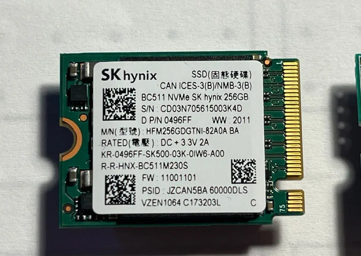 SK Hynix SSD 256GB M2 - mensi rozmer