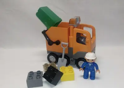Lego Duplo Sada s popelářem 2 5637