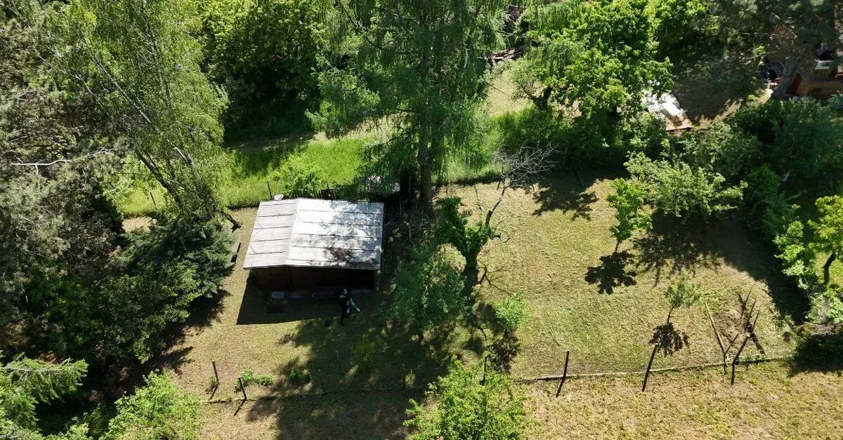 Predaj : záhrada + chatka Stupava, nová hora