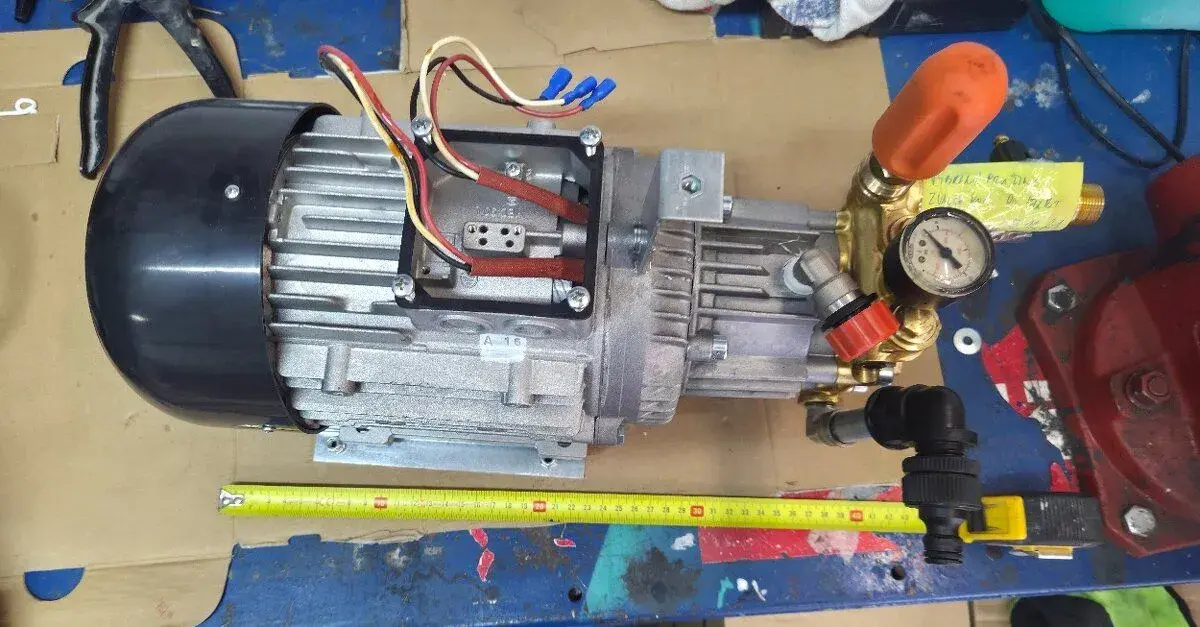Elektromotor 400v/230v 7.5 A
