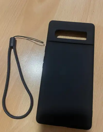 Nový čierny kryt so šnúrkou na Google Pixel 6 PRO