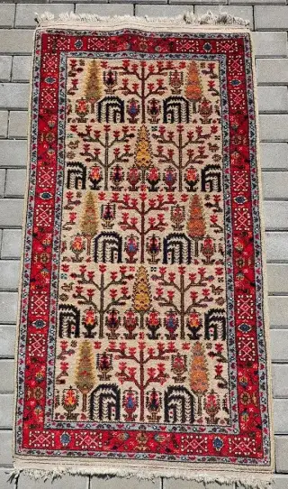 Perzský vlnený koberec Tabriz