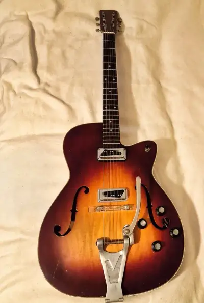 RARITNÁ elektrická MARTIN F-55 rok 1962