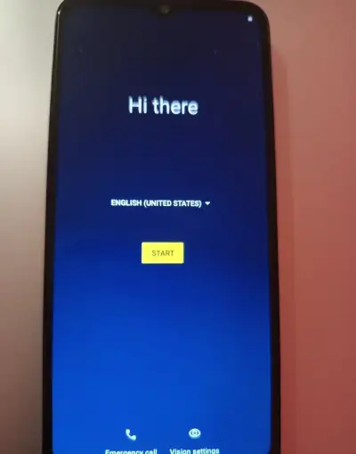 Mobil Motorola – výborný stav, preinštalovaný