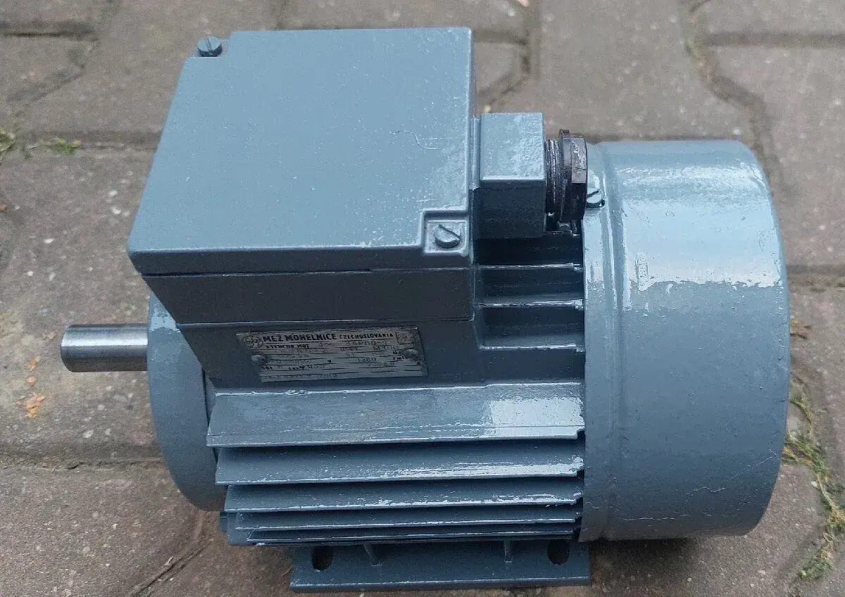 Motor 0,75kW 1380ot/min