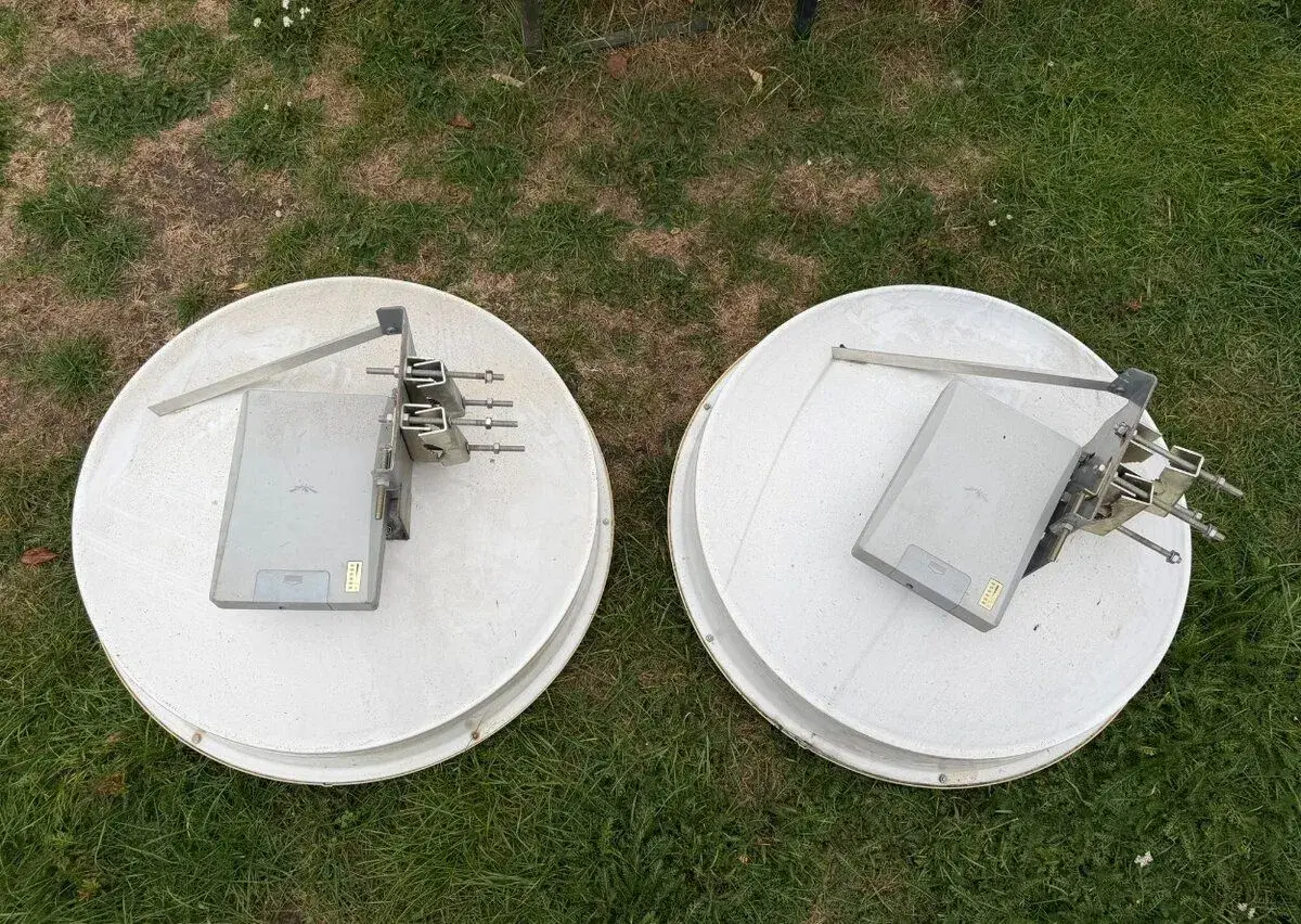 Ubiquiti PowerBridge M10 + parabolické antény Jirous komplet