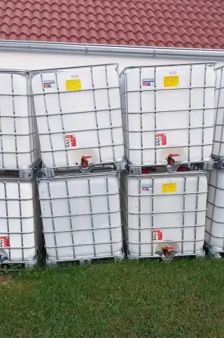 Ibc nádrž voda septik bidon kôš 1000l nádrž redukcia batar
