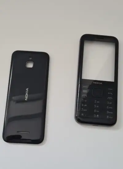 Nokia 8000 4G kryt - pouzivany