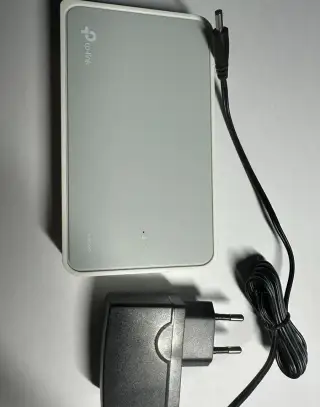 TP-LINK TL-SF1008D