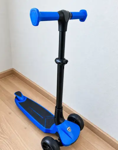 Detská trojkolesová kolobežka Lamborghini