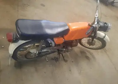 Jawa Mustang povodny stav.