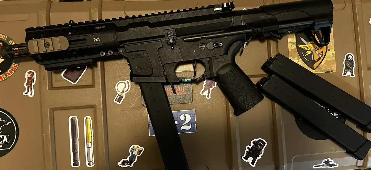 Airsoftovú zbraň G&G ARP 9