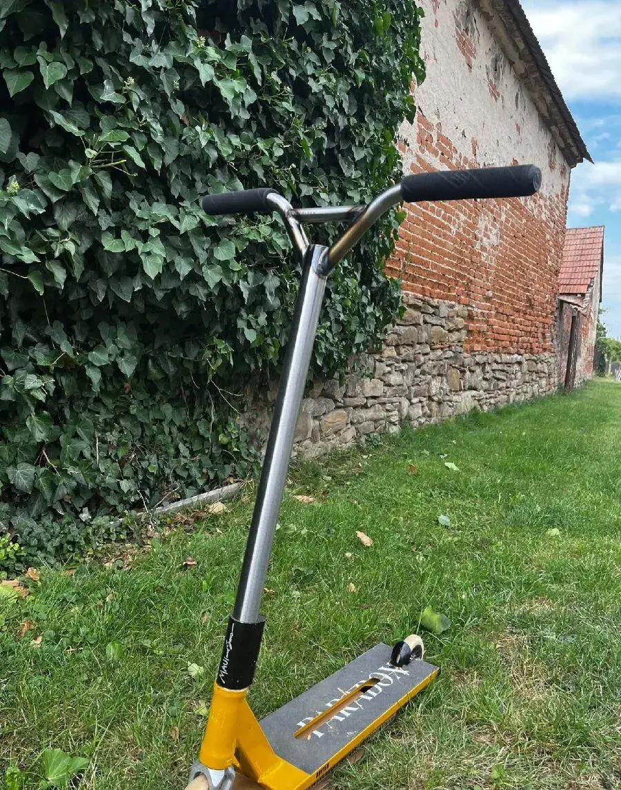 Custom Freestyle Kolobežka