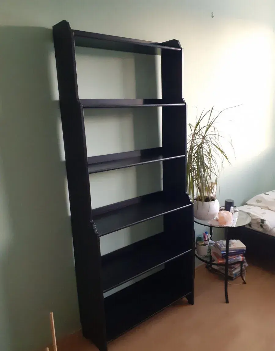 Knižnica Ikea