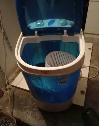 Mini práčka Adler