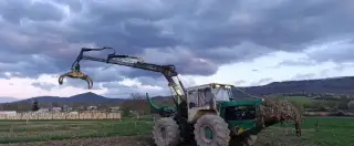 LKT 120 s hydraulickou rukou CRANAB