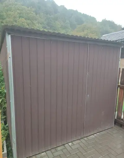 Plechová garáž 2,5x5 m