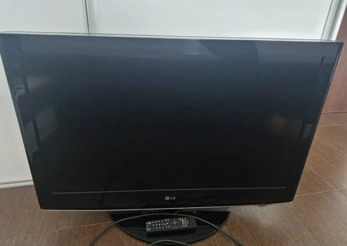 Televízor