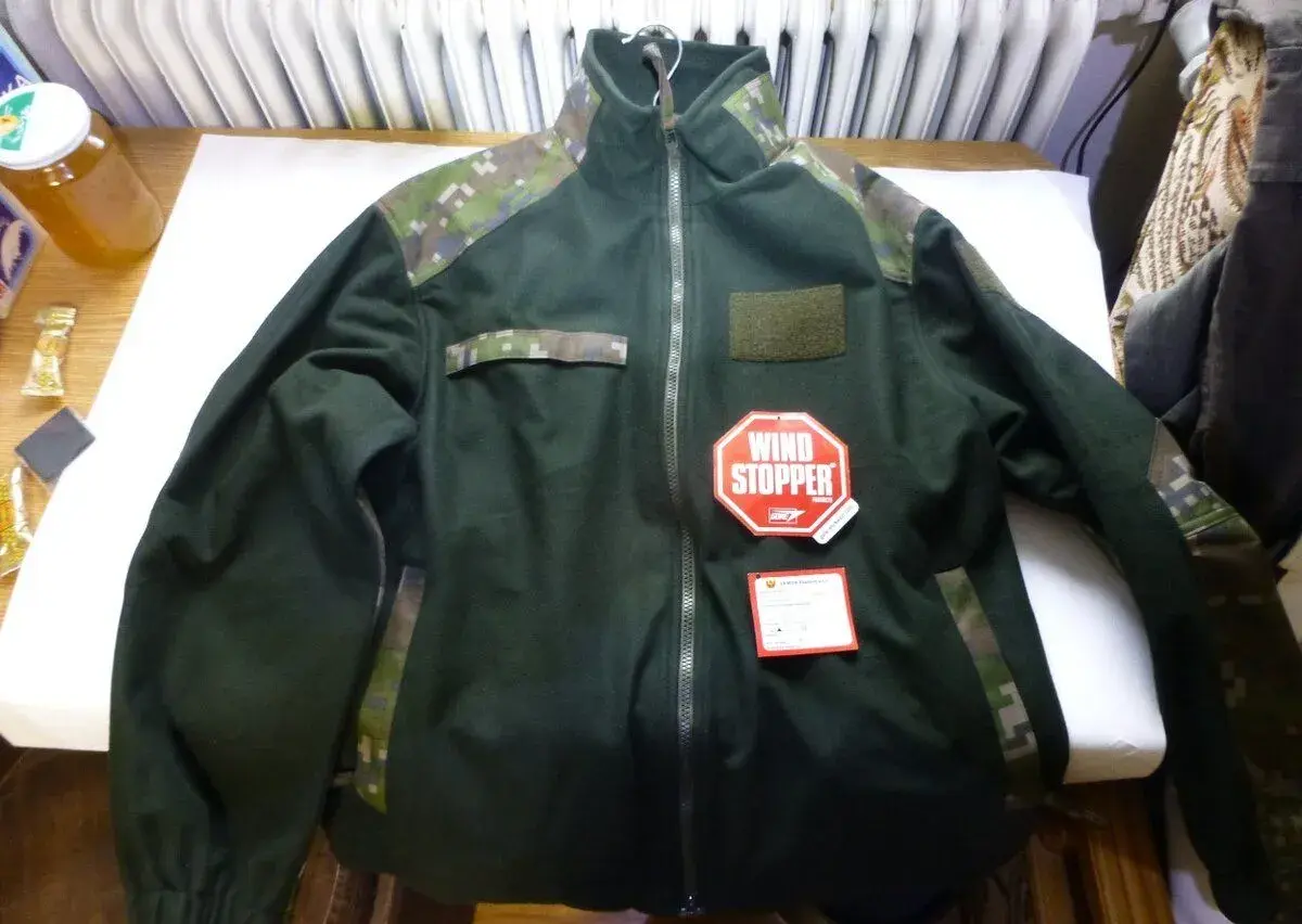 vojenska fliska original windstopper
