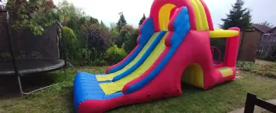 Skákacie hrady na prenájom