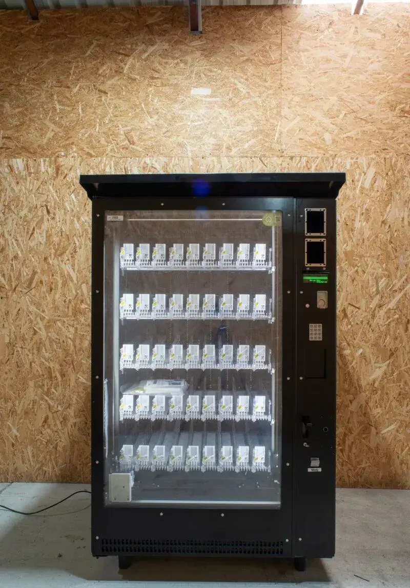 Predajný automat Vendo G-Drink DR9 outdoor