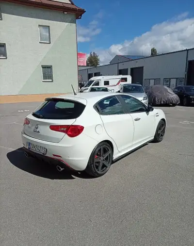 Alfa Romeo giulietta – 2011, 192 000 km