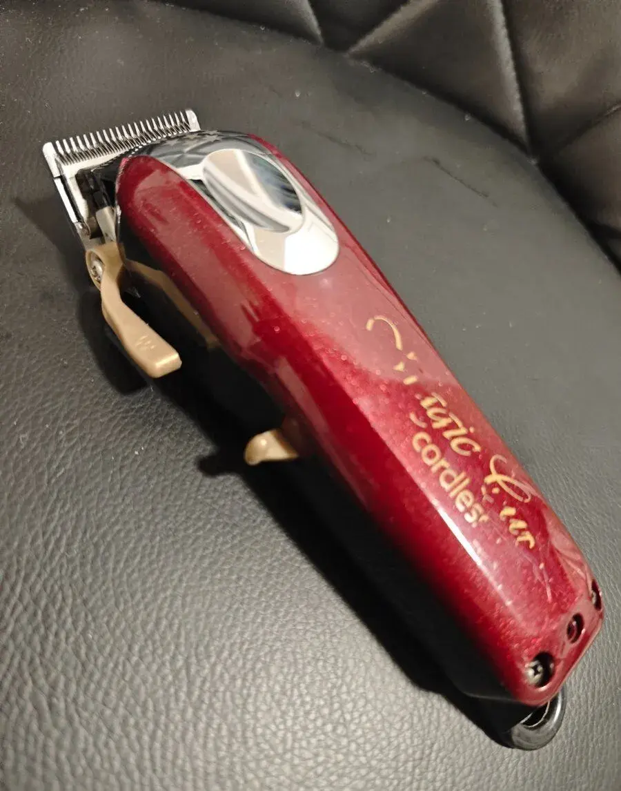 strojček WAHL Magic Clip Cordless