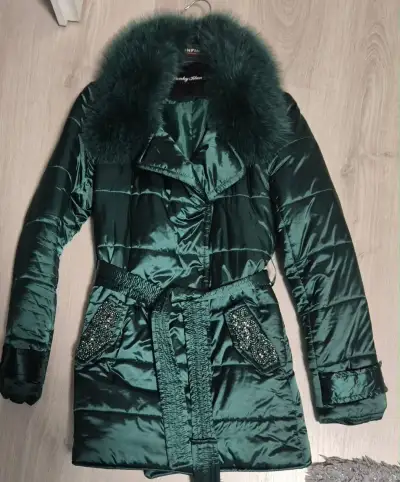 Zelena bunda s pravou kozusinou