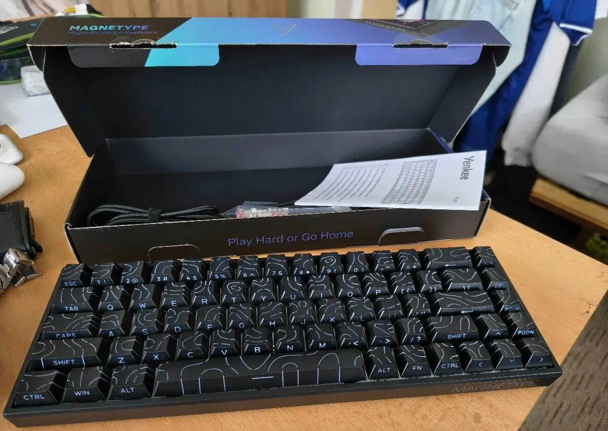 Yenkee MAGNETYPE + slúchadlá zadarmo
