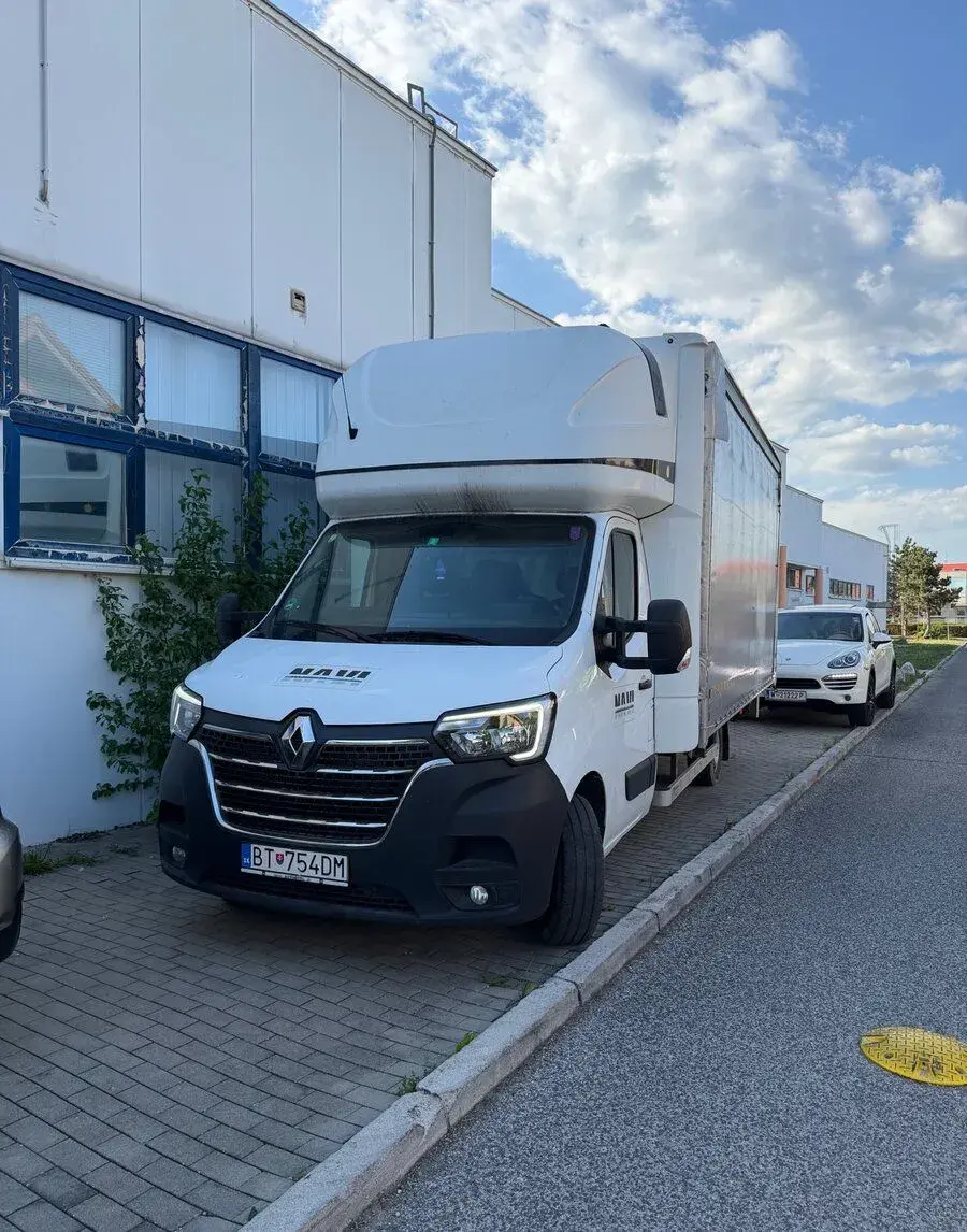 Renault Master – 2022, 300 000 km
