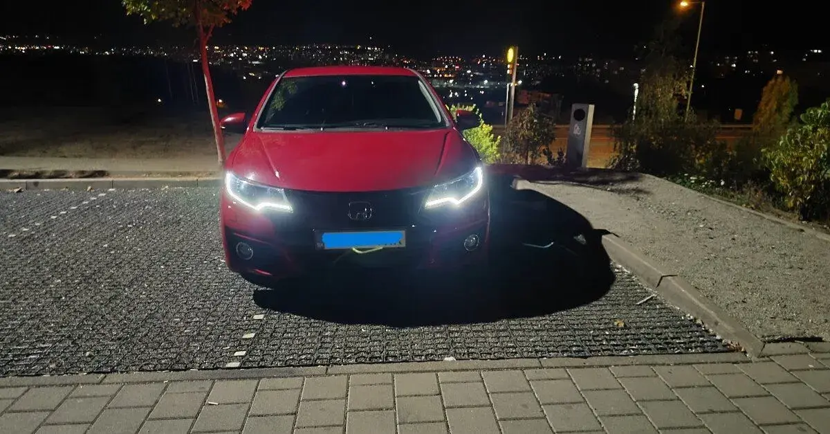 Hondu Civic 1.8 benzin V-Tec 9g 2017