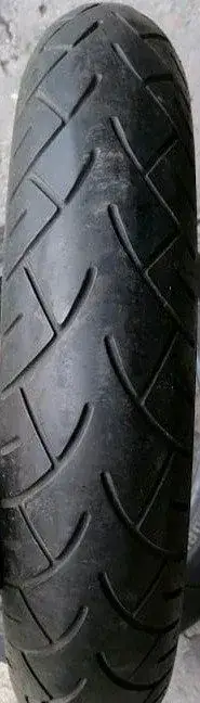 130/70 R18 Metzeler - predna