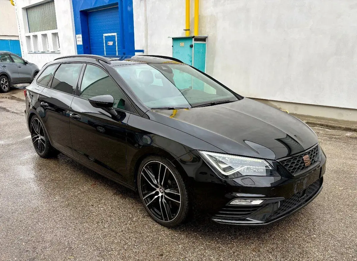 Seat LEON – 2020, 102 000 km