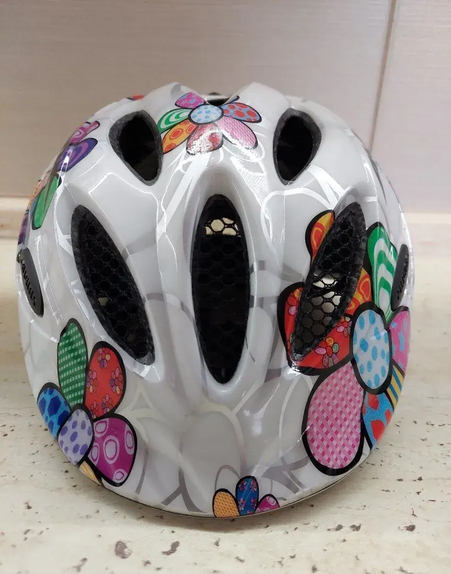 Detskú prilbu Alpina cyklistická