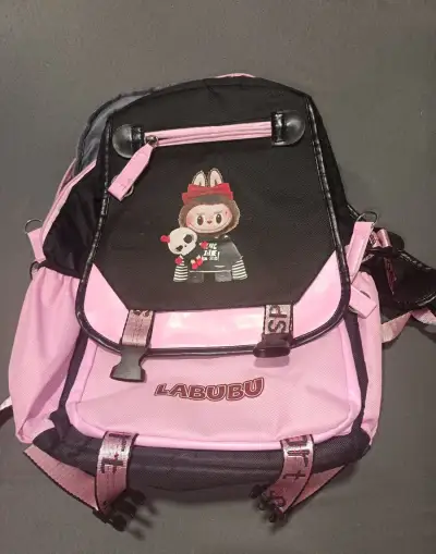 ŠKOLSKÝ BATOH LABUBU
