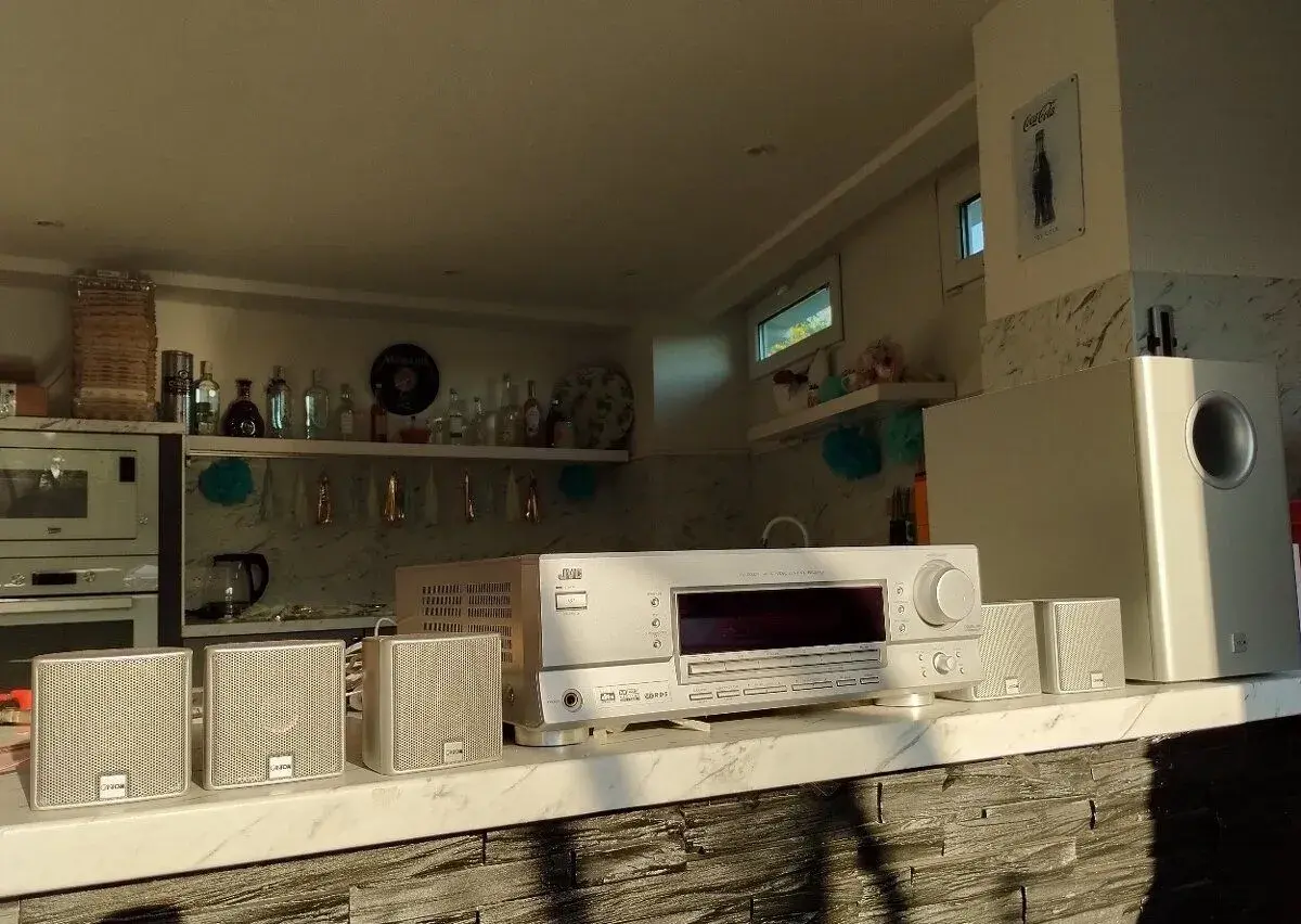 5.1 AV Receiver JVC RX-5032VSL + 5.1 repro Canton