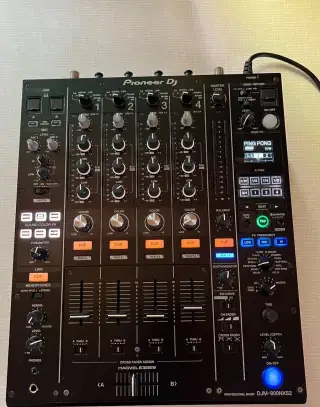 Pioneer DJ DJM-900NXS2