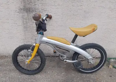 BMW Kidsbike 14" 2v1 odrazadlo + bicykel