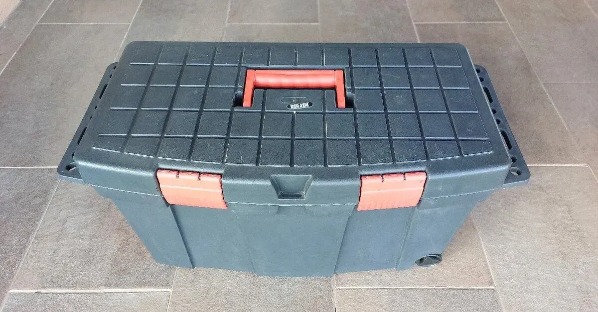 Box na náradie.